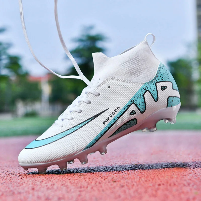 Fashion High Top Adult FT/AG Professional Soccer Boots Anti Slip Wearable Youth Soccer Boots Outdoor Lawn Sports Soccer Ball