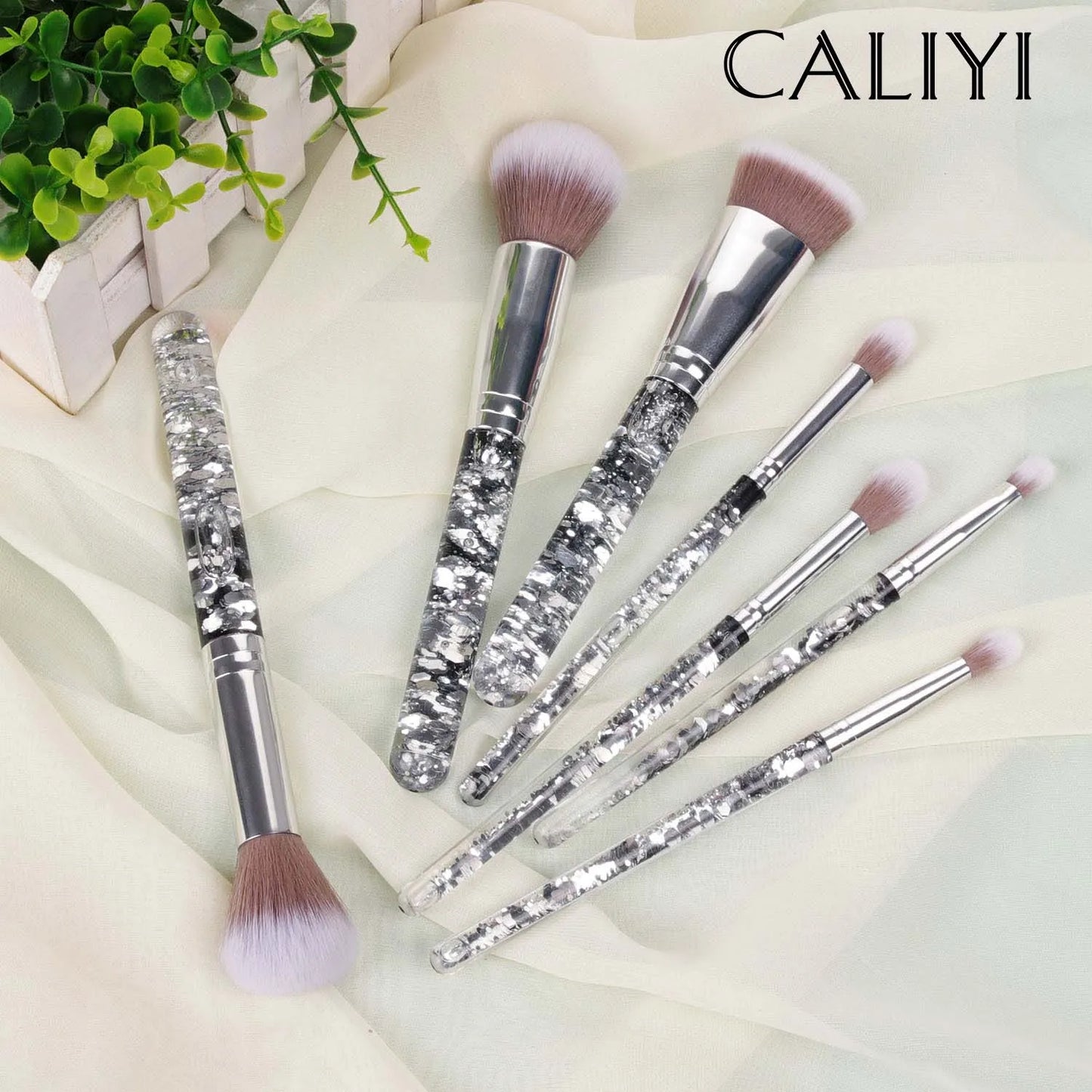 CALIYI 8/10 PCS Liquid Quicksand Makeup Brushes Set Kit Foundation Powder Blush Concealer Eye Shadow Lip Make Up Cosmetic Tools