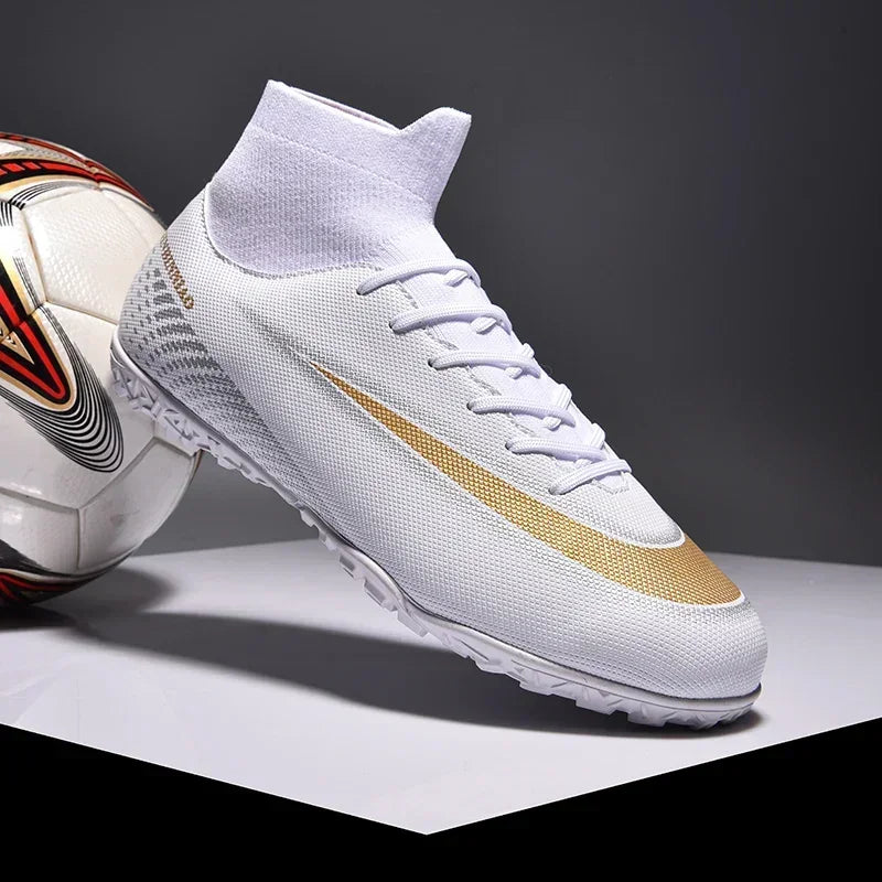 Brand New Men Soccer Shoes Professional Comfortable Futsal Grass High Quality Training Sport Match Football Boots Ultralight