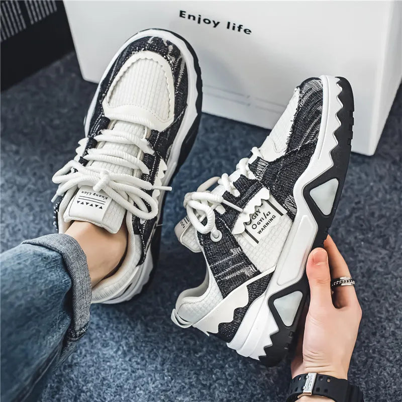 New Spring and Autumn Breathable Mesh Canvas Casual and Leisure Versatile Outdoor Sports Youth Cricket Shoes Hard-Wearing