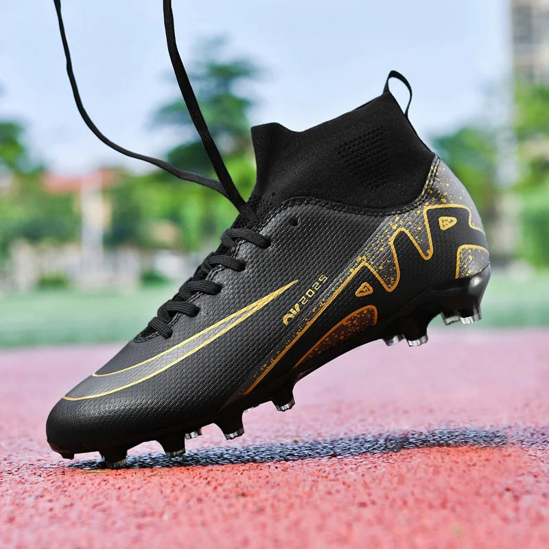 Fashion High Top Adult FT/AG Professional Soccer Boots Anti Slip Wearable Youth Soccer Boots Outdoor Lawn Sports Soccer Ball