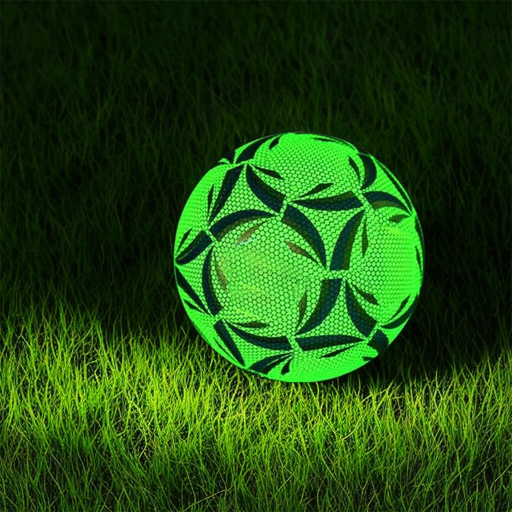 Outdoor Glow Reflective Football Soccer Ball Official No.5 4 Ball PU Match Training Football Futbol Topu for Children Adults