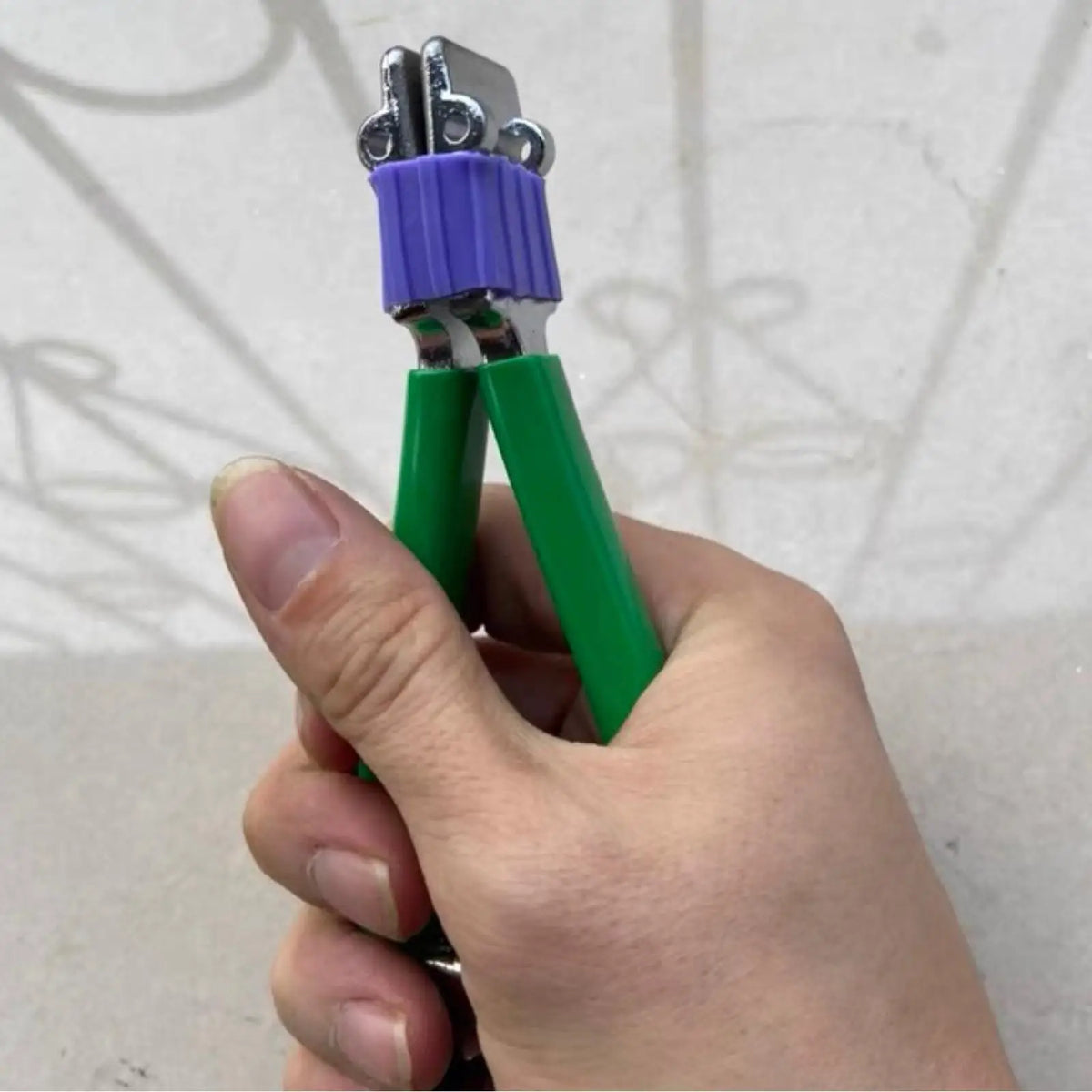 Beach Tennis 3 Spring Starting Clamp Wide Head Stringing Tool Tennis Stringing Clamp for Badminton Racket Tennis Racquet