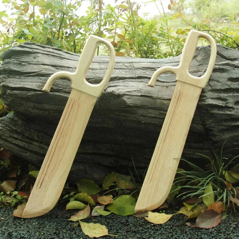 Martial Arts Equipment Wing Chun Eight Chopping Blade Pure Wood Butterfly Double Wing Chun Performance Blade