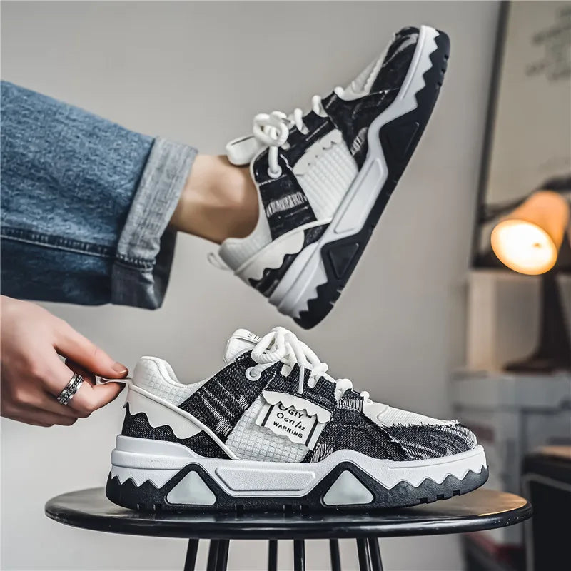 New Spring and Autumn Breathable Mesh Canvas Casual and Leisure Versatile Outdoor Sports Youth Cricket Shoes Hard-Wearing