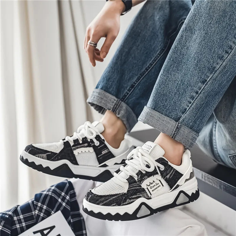 New Spring and Autumn Breathable Mesh Canvas Casual and Leisure Versatile Outdoor Sports Youth Cricket Shoes Hard-Wearing